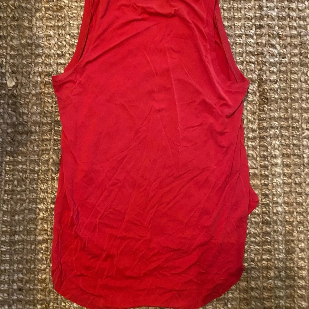 Tank - Picture 2 of 3